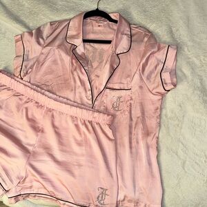 Juicy Couture home wear sleeping set 2 piece pink silky material lounge